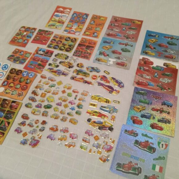 Vintage stickers in various sizes with cars and Cars designs - Picture 3 of 3